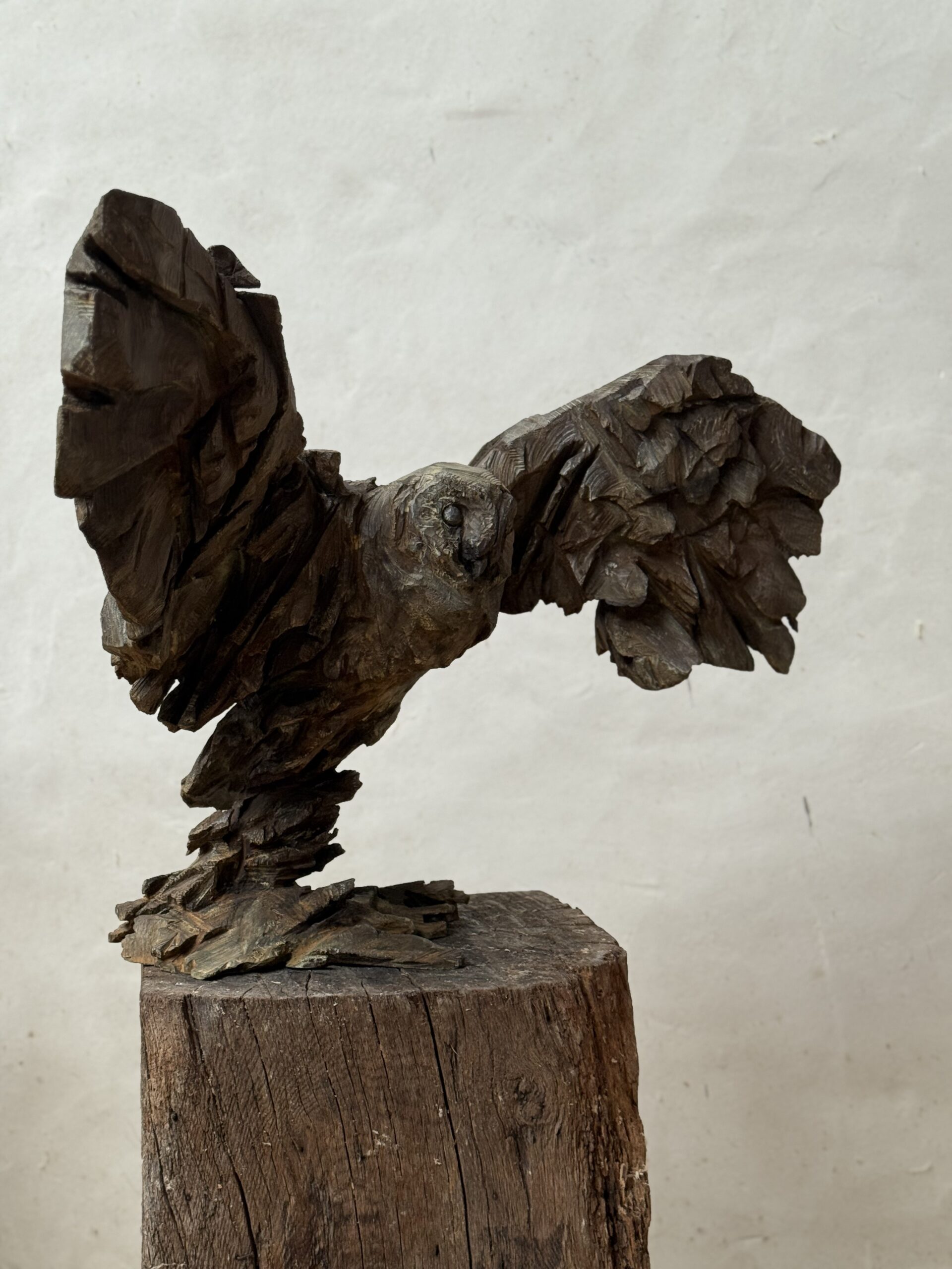 Ling-owl rising- 55x83x35-cm